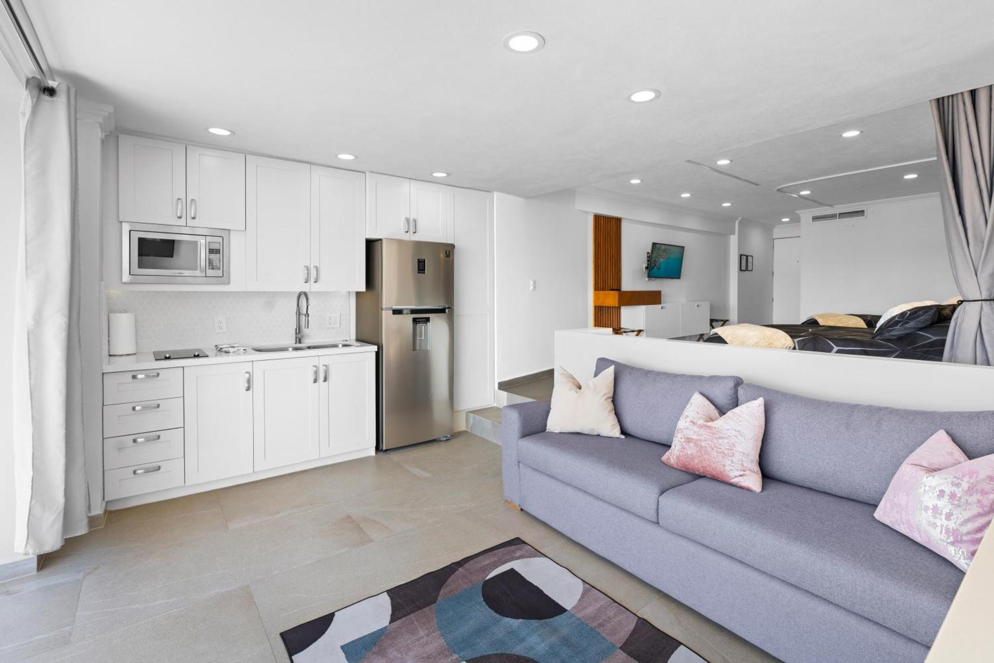 Apartamento Luxury Just Steps Away From The Beach!
